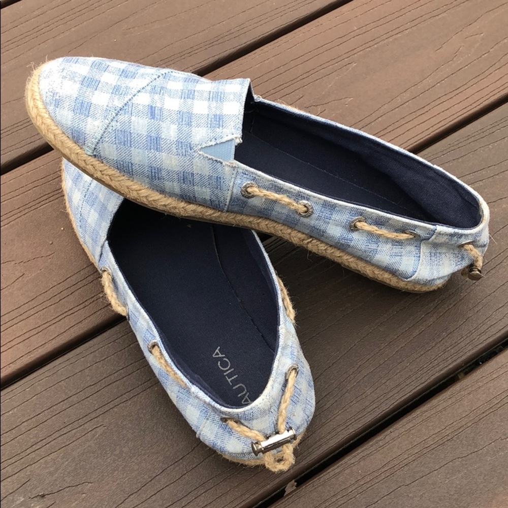 Nautica Rudder Striped Boat Shoes